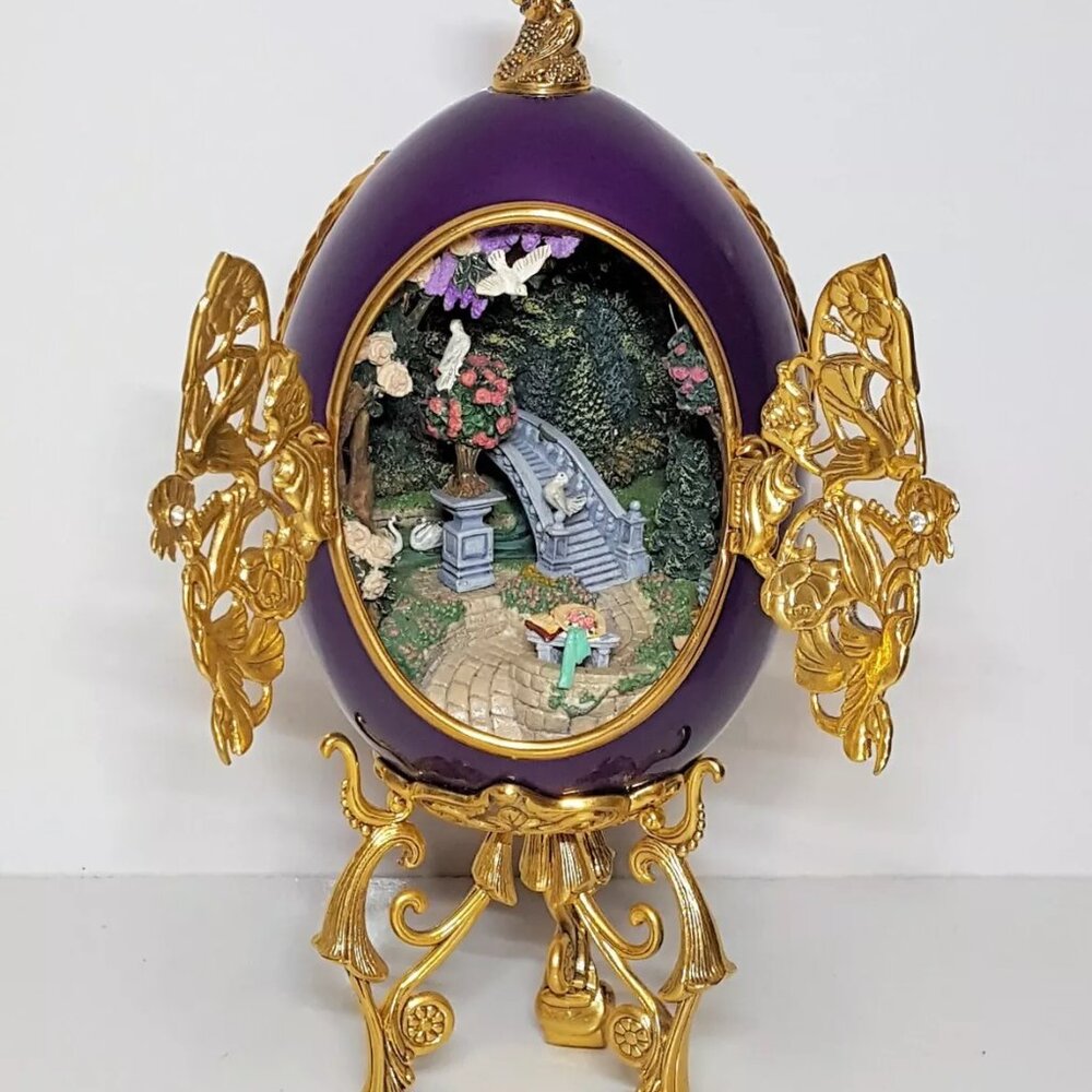 Rare Find Large Vintage Decorative Egg with Golden Gates 8.75"h x 4" w
